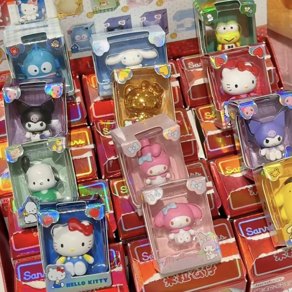 

Sanrio family peripheral rice grain doll bullet blind box mini figure table ornament exquisite gift hello kitty kuromi melody