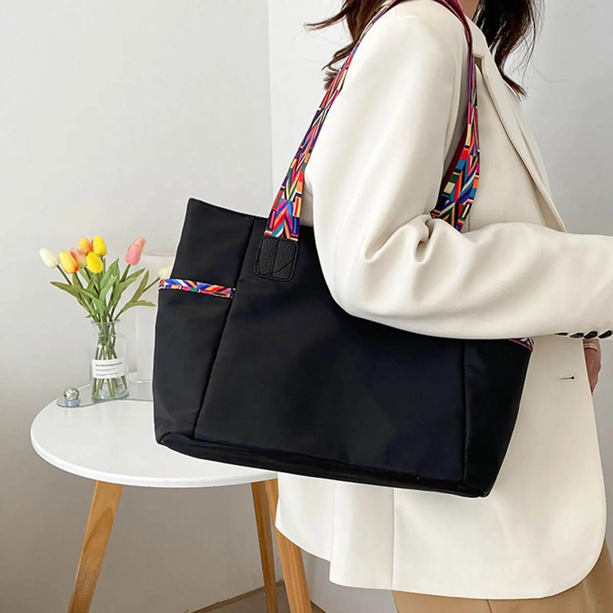 

Black fashion waterproof nylon fabric crossbody bag trend large capacity commuter hand bill shoulder bag a pack