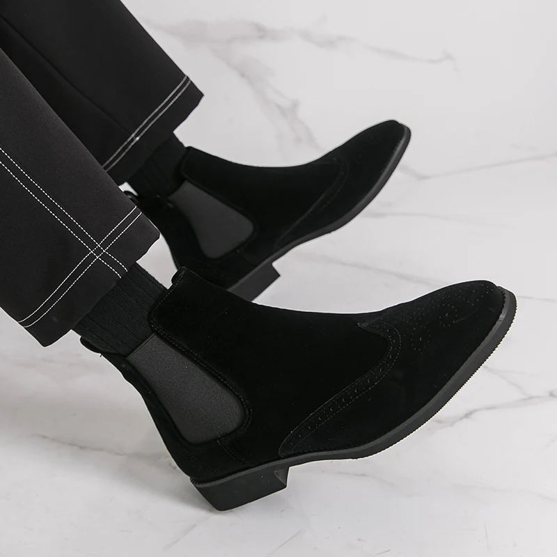 جديد الصيف أزياء تشيلسي الأحذية البريطانية عارضة مريحة الأعمال مكتب الأزياء ماتي الأحذية الجلدية أسود براون الرجال الأحذية