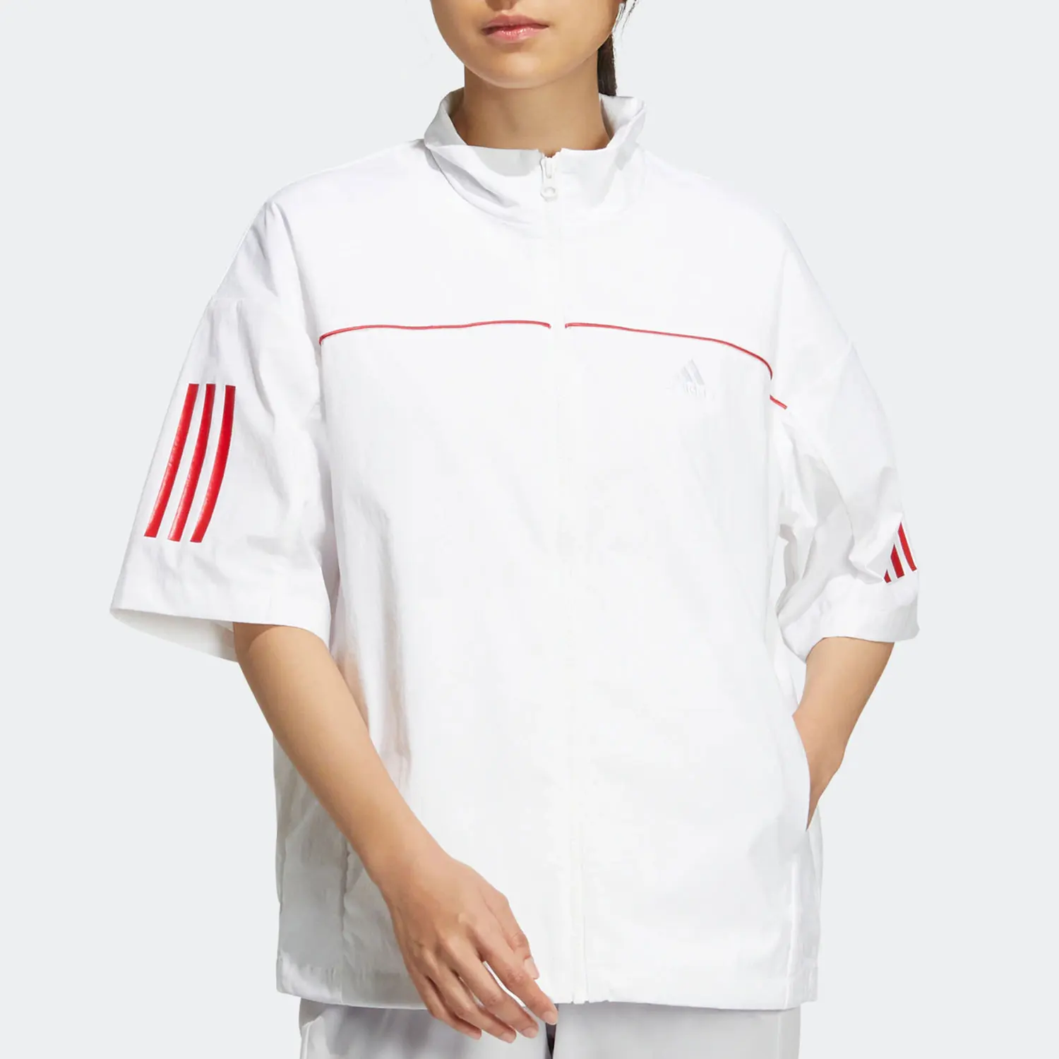 

Официальная аутентичная женская удобная куртка с короткими рукавами Adidas нового сезона HS4377