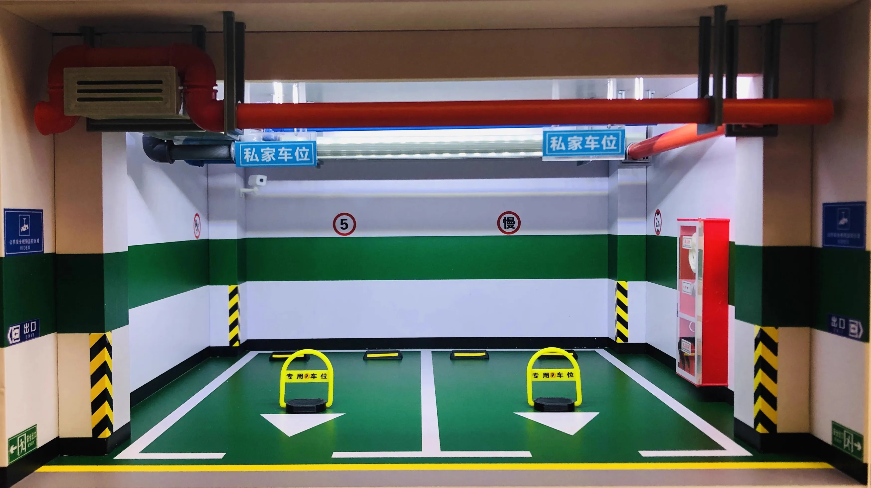 1:18 Model Car Garage Scene Underground Parking Lot Double Parking Space Display Box Dust Cover Children Toys