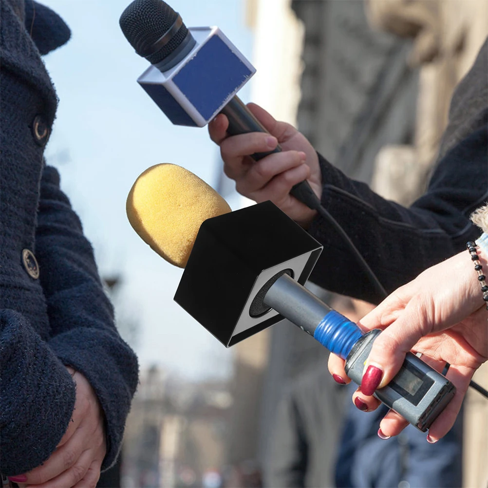 

3 Pcs Portable ABS Plastic Mic Flags Microphone Logo Stations Interview Nameplate Flag Cube Toy Instrument