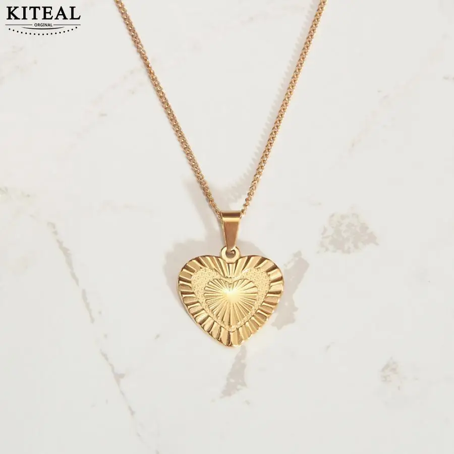 KITEAL 2023 new hit Gold Plated pendant necklace Car flower heart-shaped peach heart tattoo choker Women jewelry