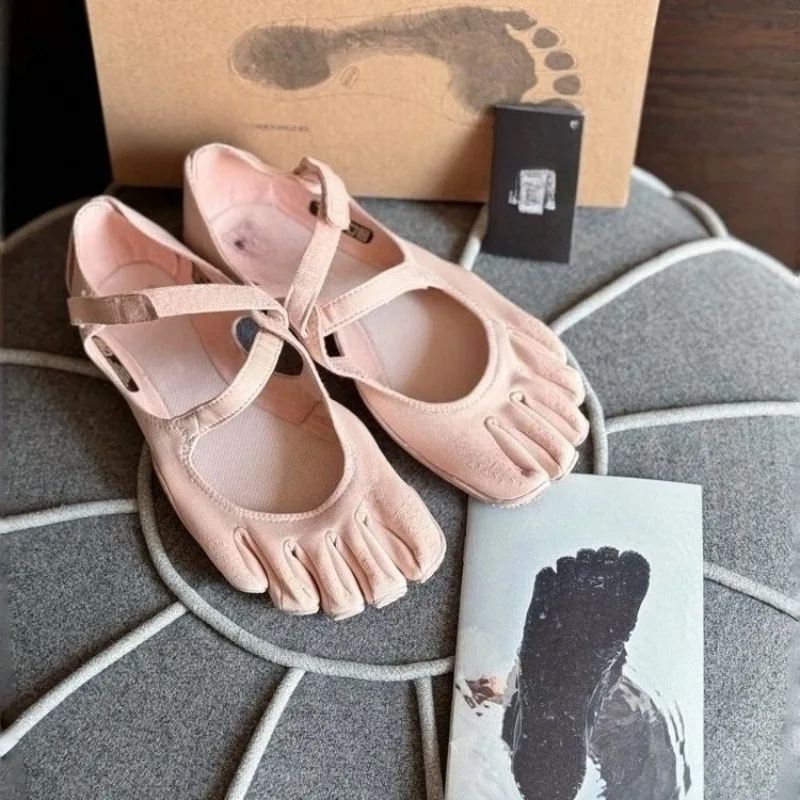 V -soul five finger shoes women dance yoga pilates soft shoes split toe indoor fitness shoes