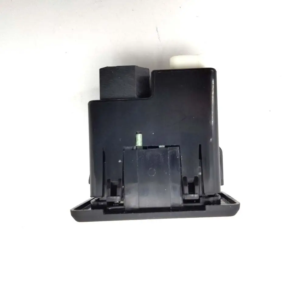 

Audio Auxiliary Jack USB Port for 2015-2018 Nissan Murano/Altima