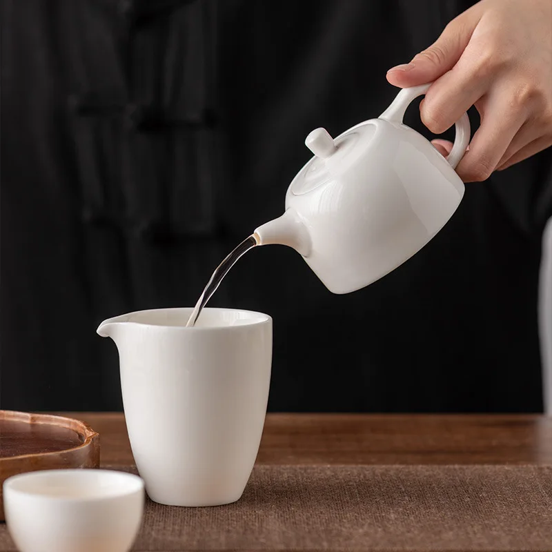 Japanese Mutton Fat Jade White Porcelain Teapot Simple White Ceramic Covered Bowl Luxury Small Water Kettle Drinking Utensils