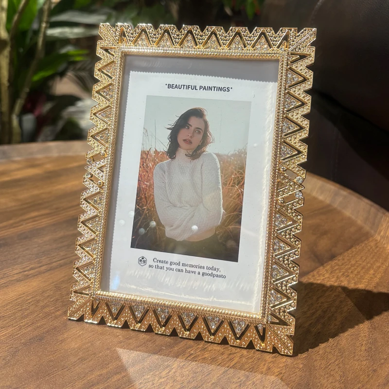 

Photo frame 6 inch 7 inch metal desktop bedroom wedding photo table with printed photo gift
