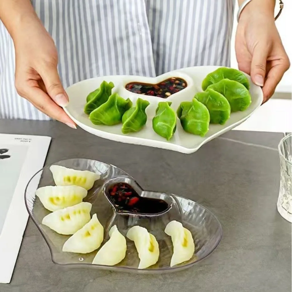 Creative Heart-shaped Dumpling Plate PET Multifunctional Snack Plate Transparent Wave Texture Dipping Dish Salad Plate