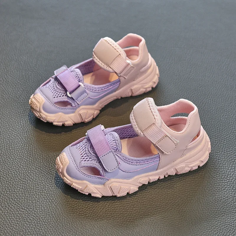 Sandal Olahraga Anak-anak untuk Anak Perempuan Sneaker Anak Laki-laki Bersirkulasi Jaring Sepatu Pantai Kasual Fashion Berongga Anti-selip Datar Tenis Feminino