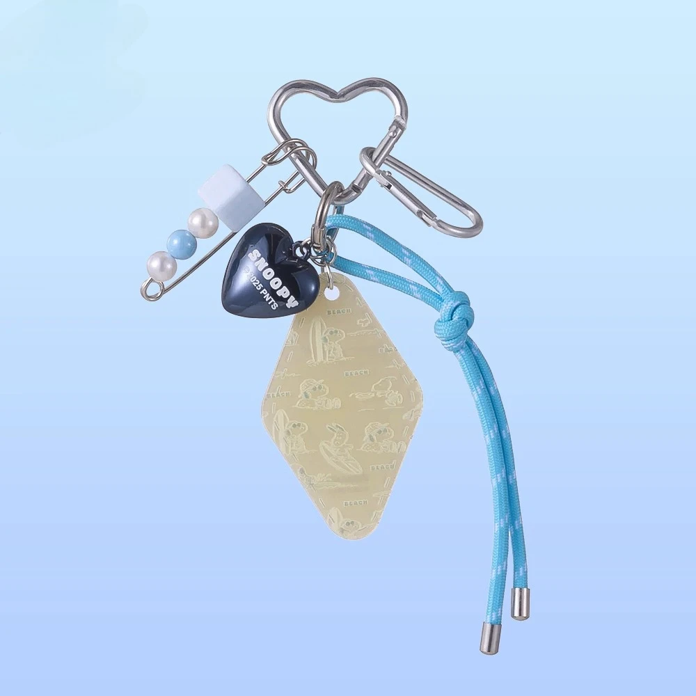 

Snoopy's diamond-shaped beaded pendant,cute bag, bag charm, backpack accessories, keychain, metal pendant, school bag decoration