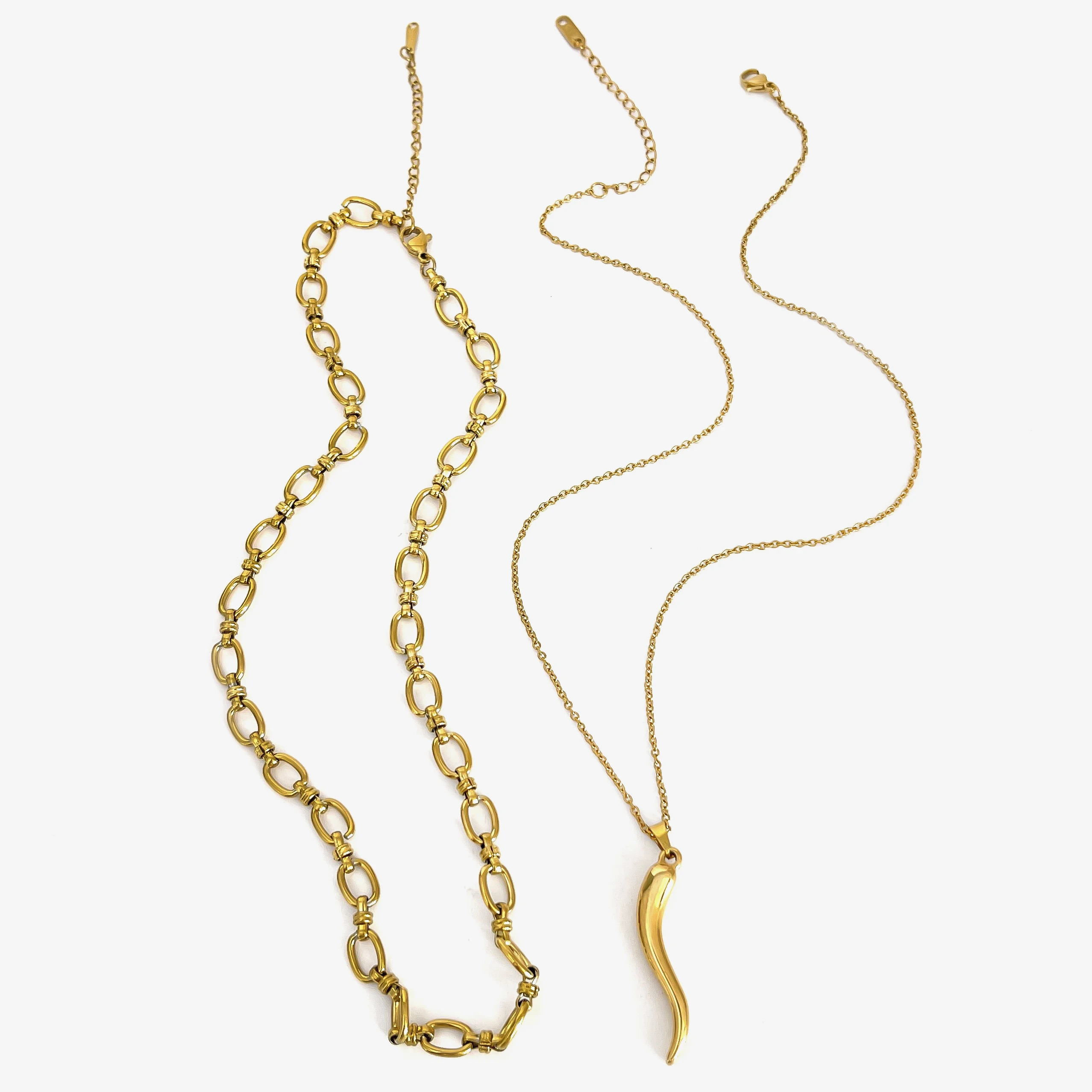 Peri\'sbox Stainless Steel 18K Pvd Gold Plated Anti-Tarnish Stackable Jewelry Statement Trendy Pepper Pendant Necklace for Women