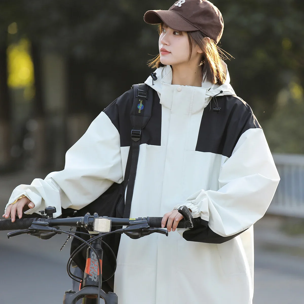 Patchwork Hiking Jackets for Women Outdoor Waterproof Camping Coat Men Fishing Trekking Windbreaker Travel Jacket Women Clothing