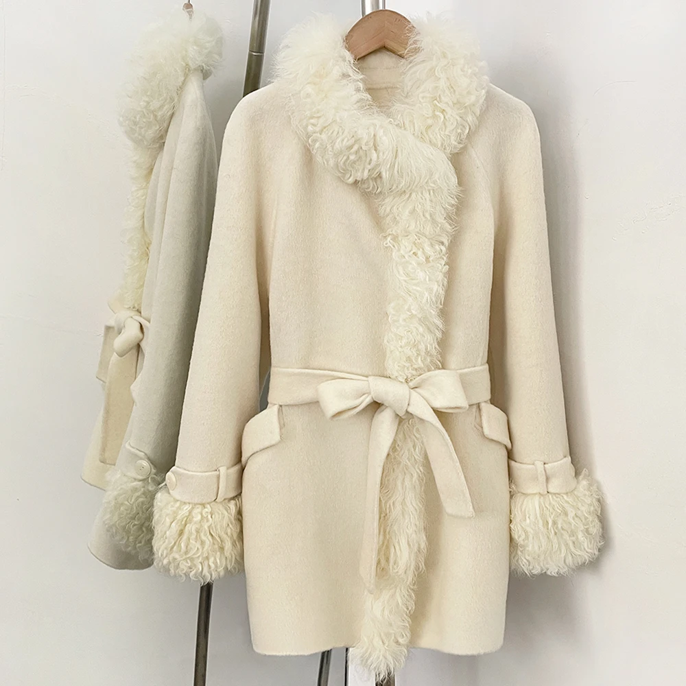 Women's Sophisticated Wool Coat Soft Texture Winter Cold Weather with Fur Trim Wool Outerwear Comfortable Warm Coat for Workwear