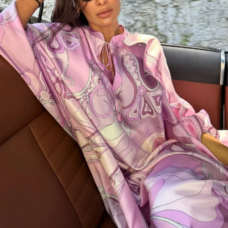 Abito da festa ampio con stampa modello elegante da donna Abito bohémien con lacci sexy con scollo a V Abiti lunghi in raso cavo a vita alta