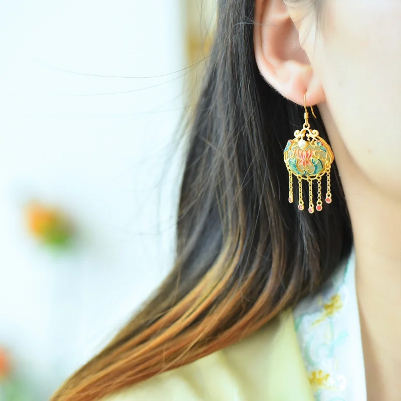 

S925 Silver Inlaid Hetian Jade Lock Of Good Wishes Tassel Earrings