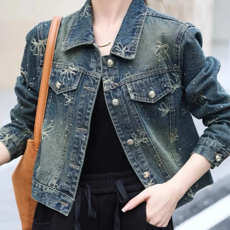 

Женская короткая джинсовая куртка с бантом и стразами, инкрустированная кристаллами, рабочая одежда, универсальный миниатюрный топ ранней весны и осени