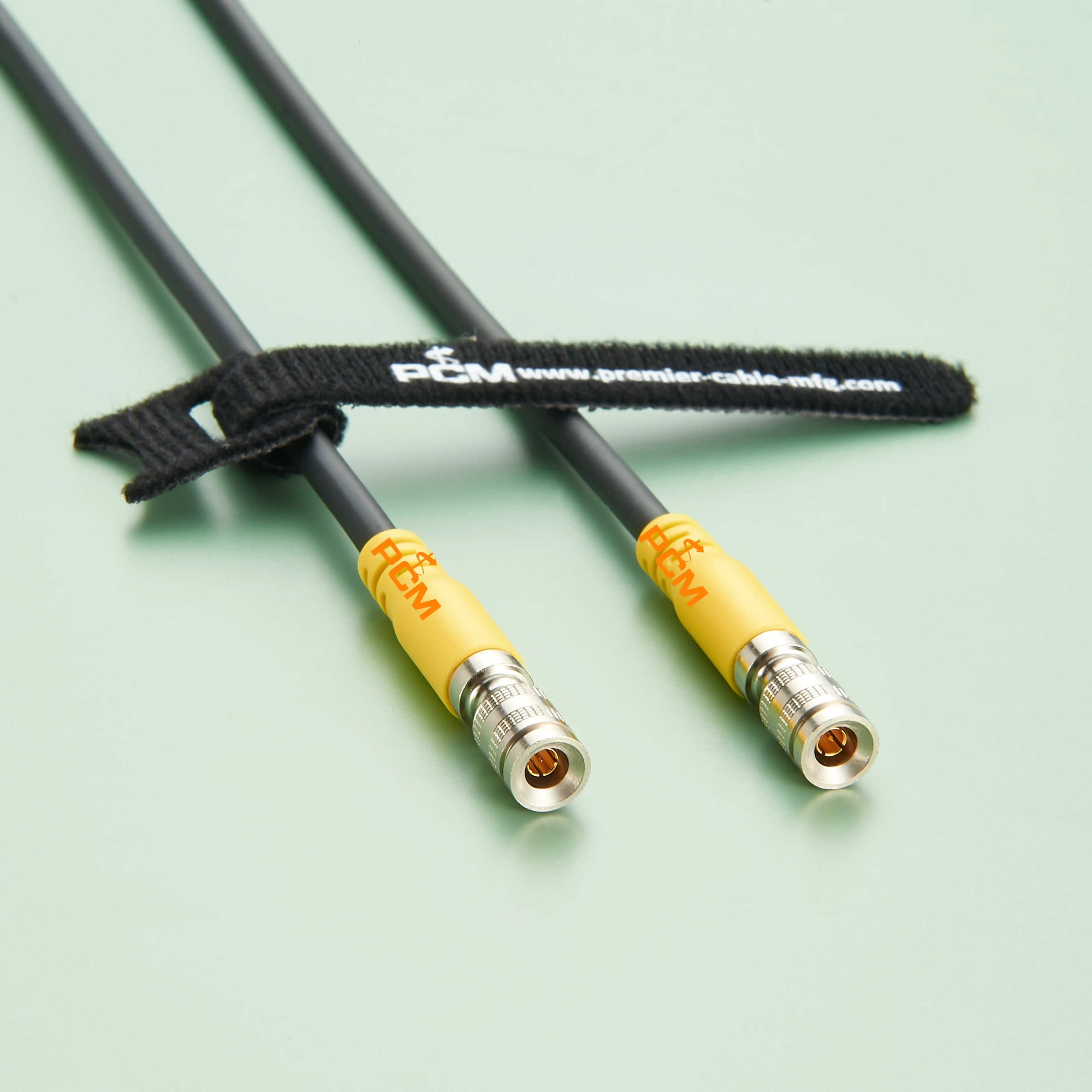 DIN 1.0/2.3 CC4 CXP-12G SDI Drag Chain Cable for CoaXPress Vision Coaxlink Camera Frame Grabber PC Repeater Router PCIe I/O Card
