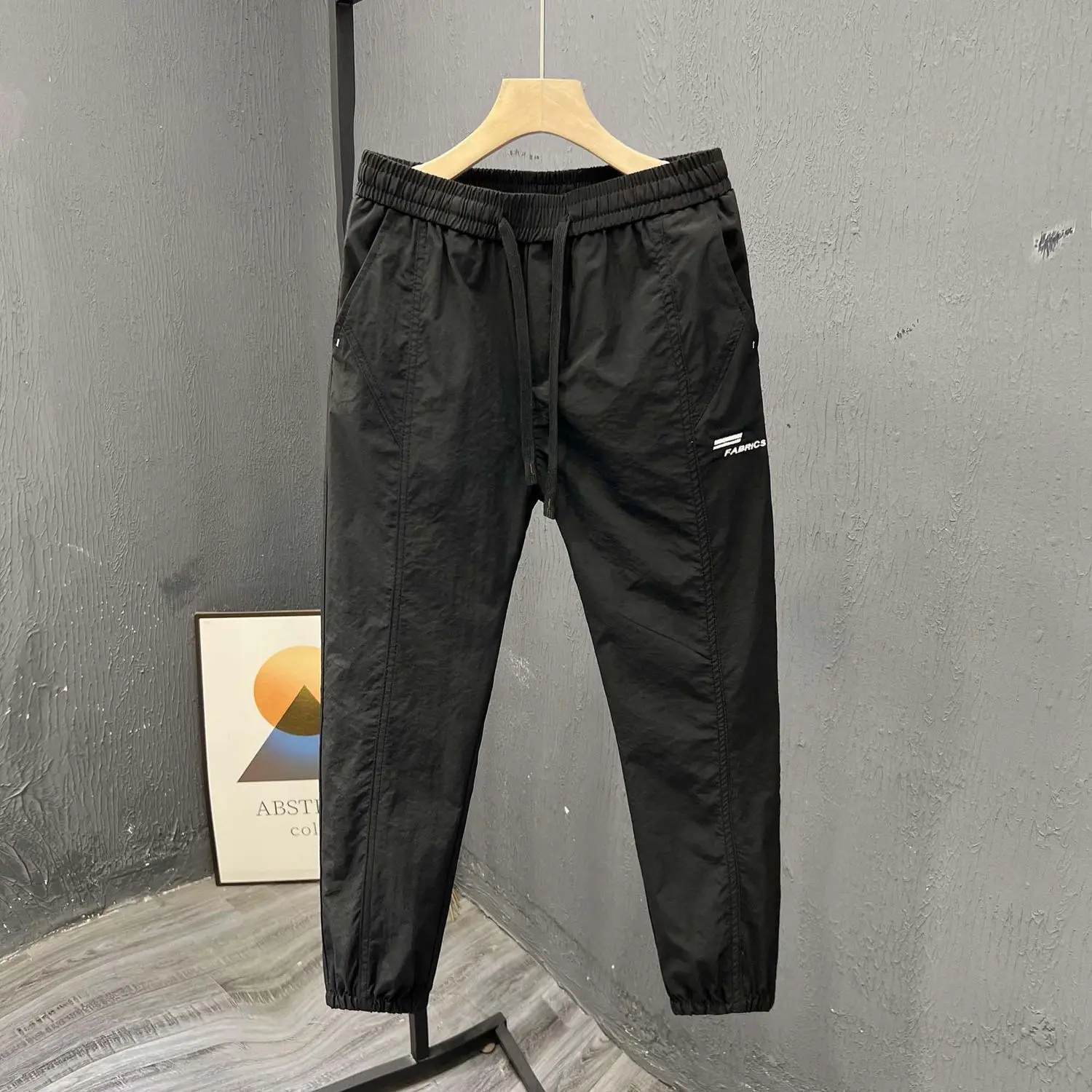 

Comfortable Casual Pants for Men's New Thin Sports Loose Trousers Spring and Summer Fashion Nine-point