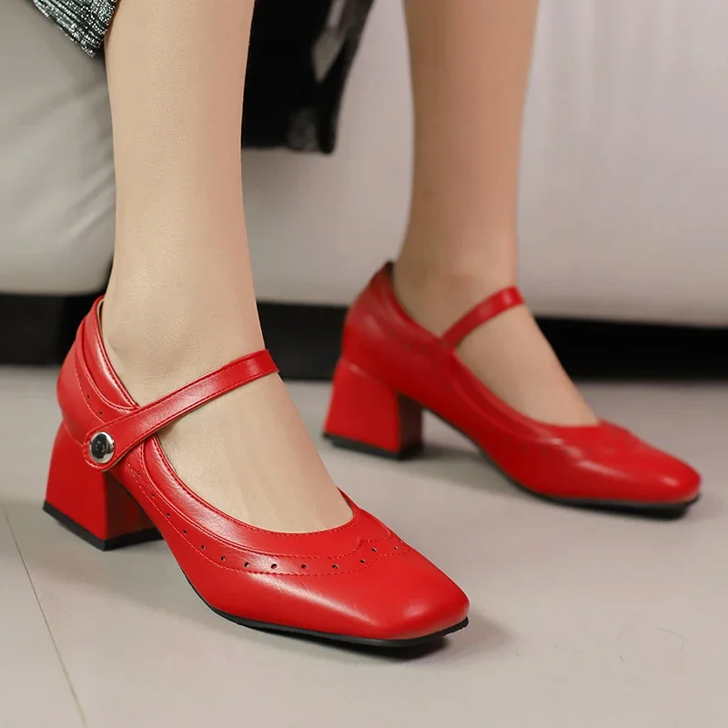 

Женские лоферы-лодочки на коротком каблуке, новинка 2025, большой размер 48, удобные туфли Мэри Джейн, черные, красные, телесные свадебные туфли на низком каблуке для девочек