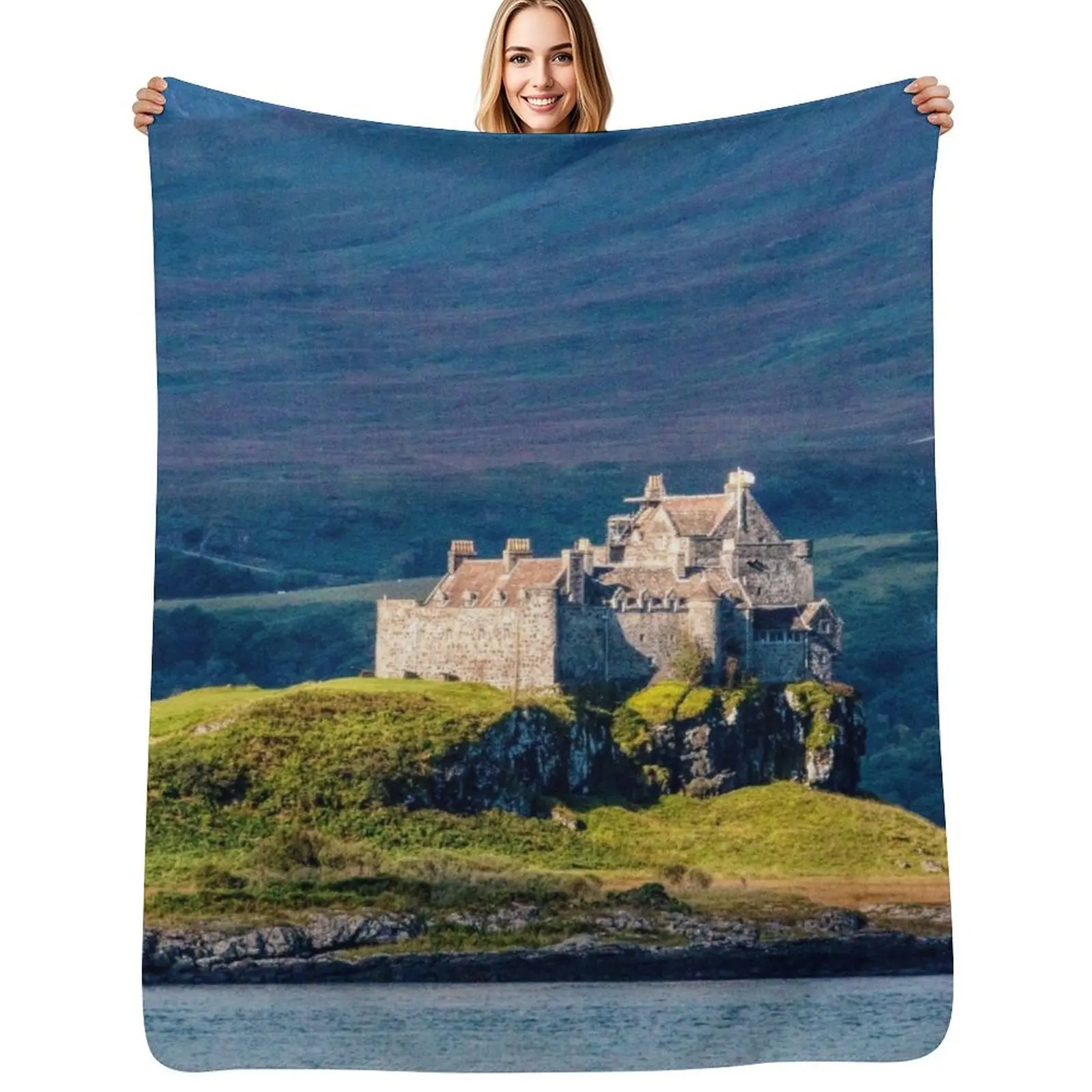 

Duart Castle Throw Blanket Spring Fall Cozy Throw Blanket for Couch