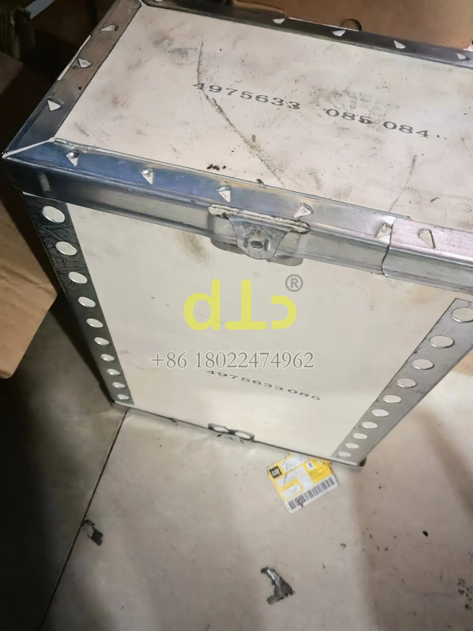 

Gold sellerConstruction Diesel Machinery Parts Air Compressor 4975633 4295612 for Cummins K60 QSK45 QSK60 Air Compressor