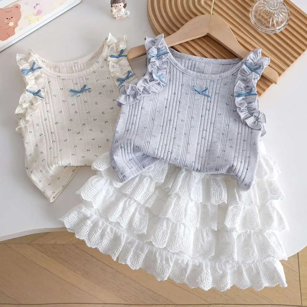 

Baby Girl Summer Floral Two-Piece Set Sweet Top And Short Skirt Fashionable Children's Outfit 2026 New