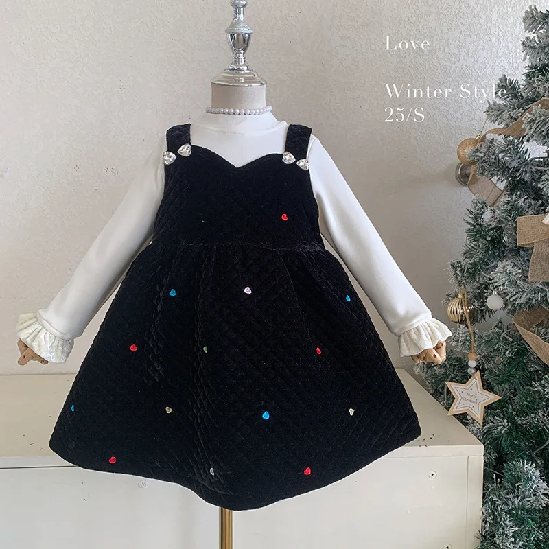 

Korean Version of Girls' Winter 2025 New Velvet Suspender Plus Velvet Dress with Velvet Base Top Two-piece Set