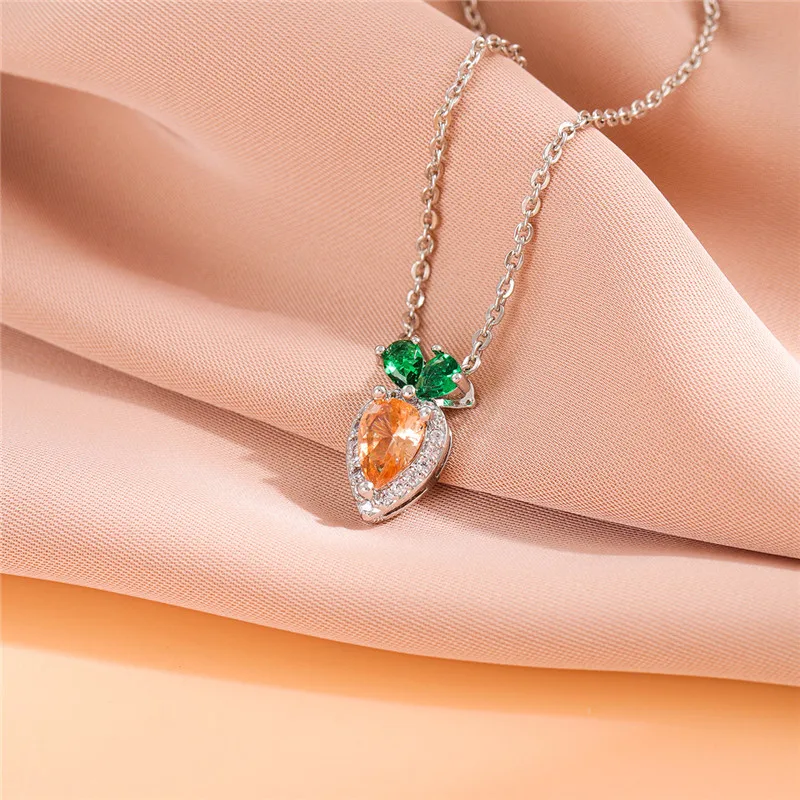 SHNCA Brand Original Creative 925 Sterling Silver Carrot Shape Cubic Zirconia Pendant Necklaces For Women LN010