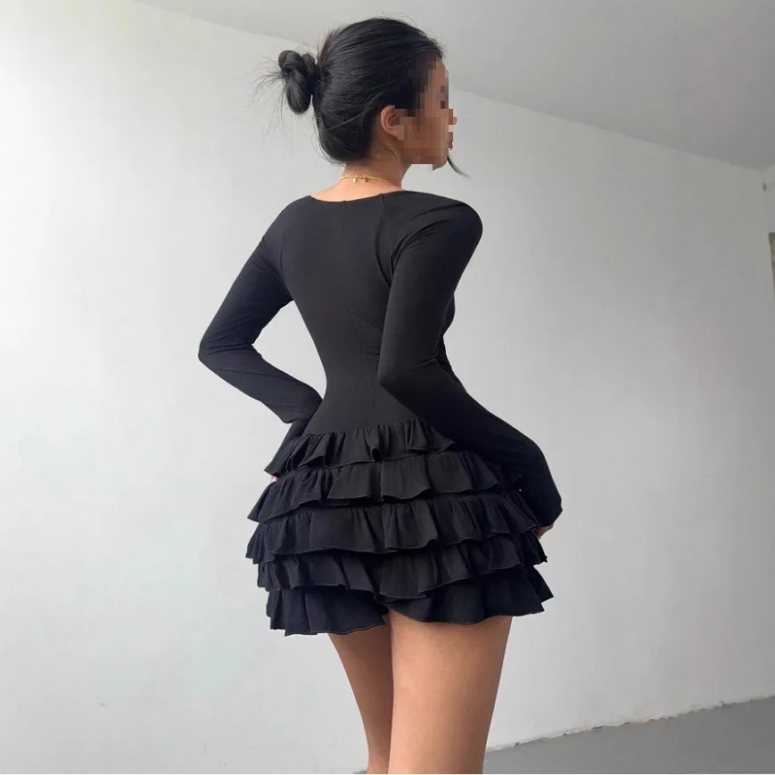 Ins Style Fashion Ruffles Cuciture in pizzo Tinta unita Classico dimagrante Manica lunga Decorazione torta Abito per donna Stile Y2K