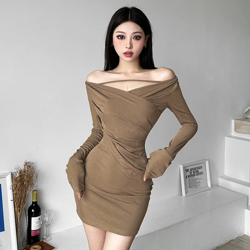 

Elegant Slightly Mature Style Sexy off-the-Shoulder Collarbone Long Sleeve Women's Slim Design Sense Slimming Hip-Wrapped Dress