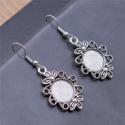 Vintage 2 Colors Fit 12mm Round Flower Style Cameo Cabochon Pendant Base Setting Dangle Earrings Fit Women Party Gift