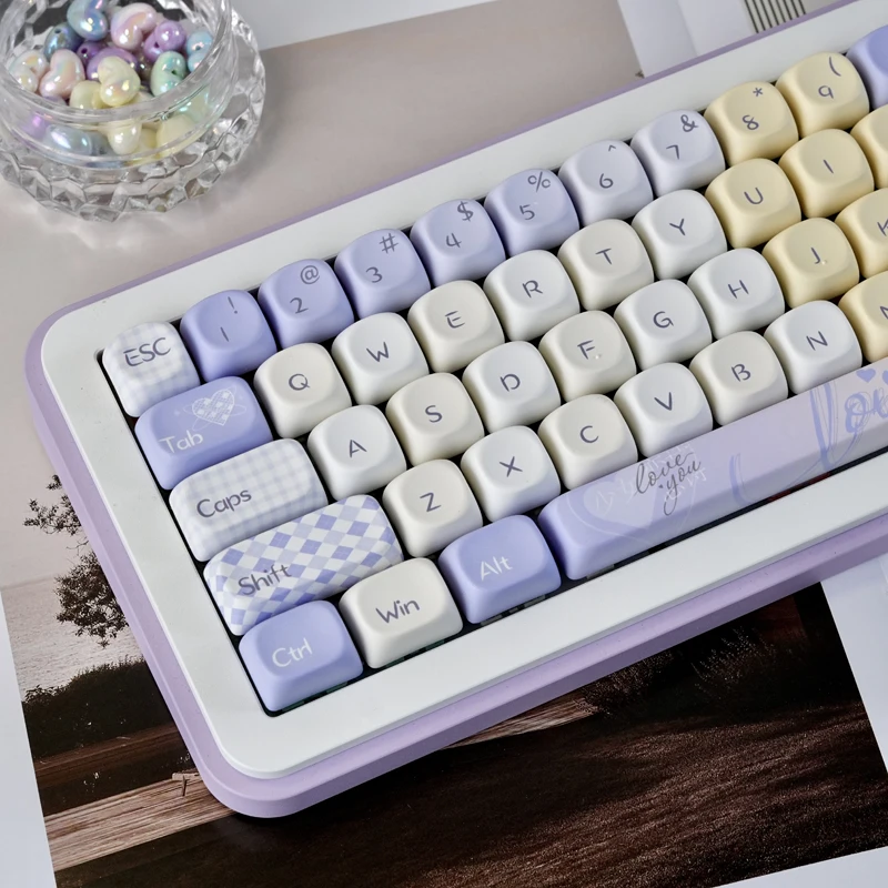 Light Purple Cute Keycaps,130 Keys MOA Profile DYE-SUB Doubleshot GMK Key Cap For MX Switch Mechanical Keyboards 61/75/87/96/108