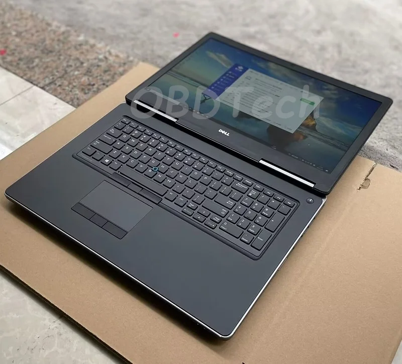 17.3 بوصة DELL الدقة 7720 i7-6820HQ 32G Ram P3000 6G رسومات واحدة لألعاب الرسم المكتبي 3DSMax Maya AutoCAD التشخيص