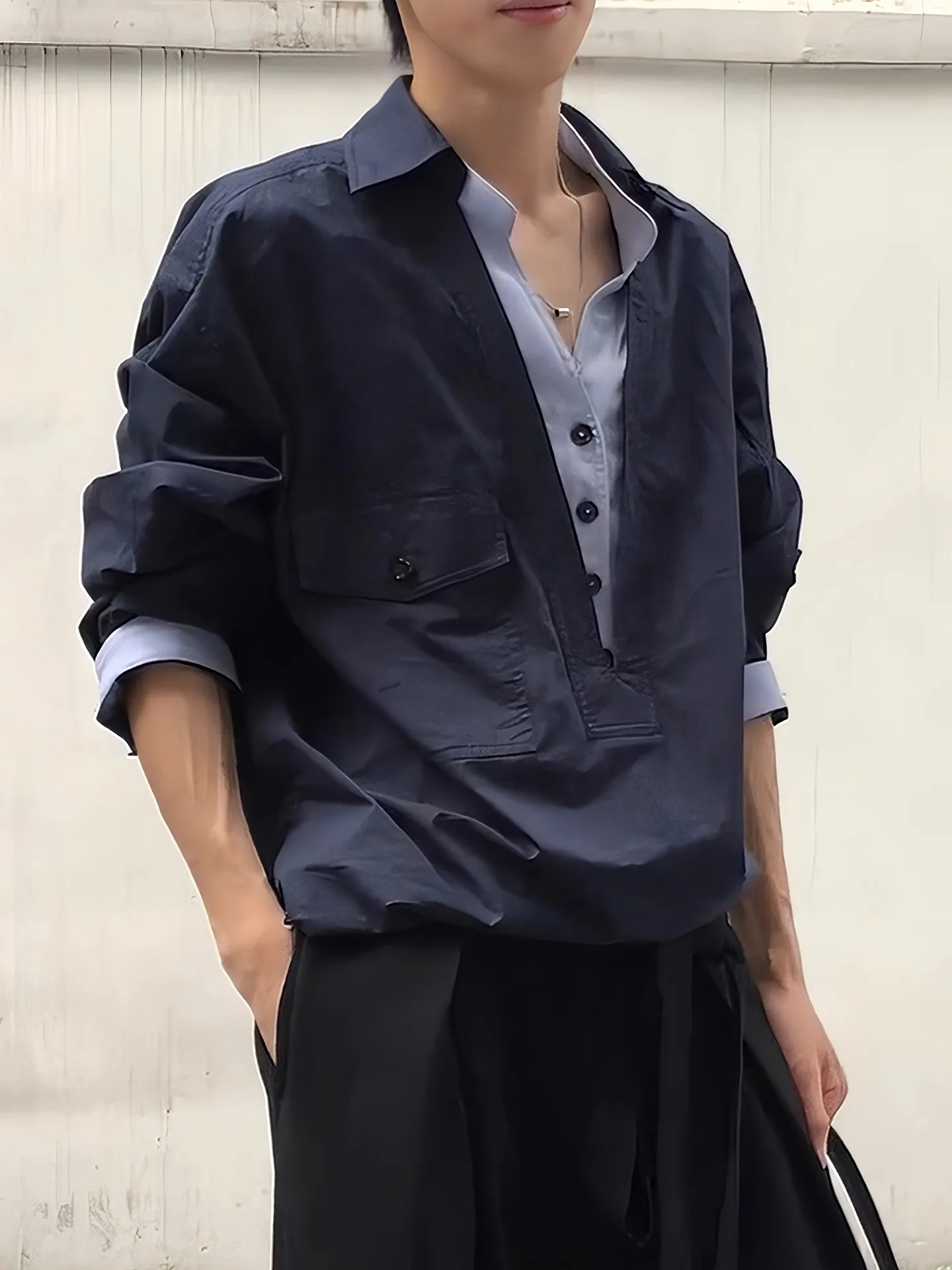 

Повседневная свободная рубашка с V-образным вырезом в американском стиле Cleanfit, верхняя одежда из полиэфирного волокна, молодежная, стандартного кроя, с длинным рукавом, без стрейча