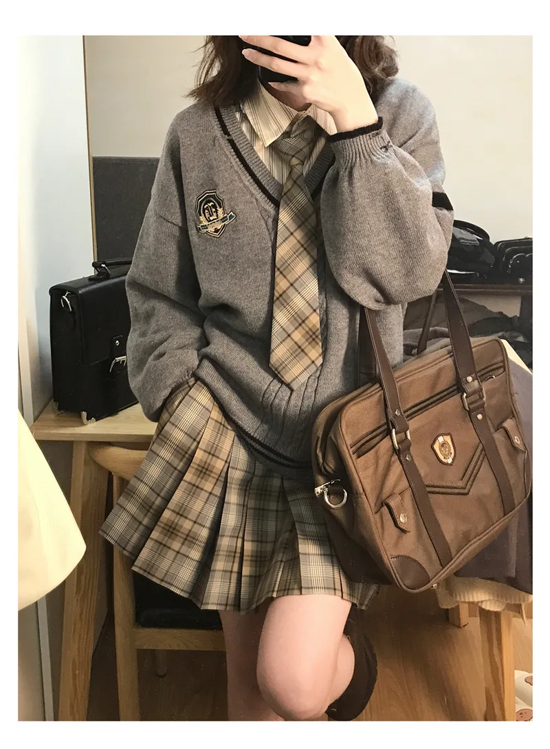 

MINISO вязаная куртка с вышивкой, топ для женщин, осень/зима 2023, японский свитер в студенческом стиле Salt Series