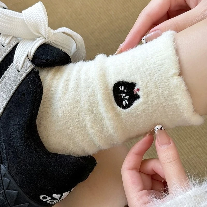 5 пар женских осенне-зимних толстых носков, милые плюшевые толстые теплые простые удобные универсальные носки на зиму