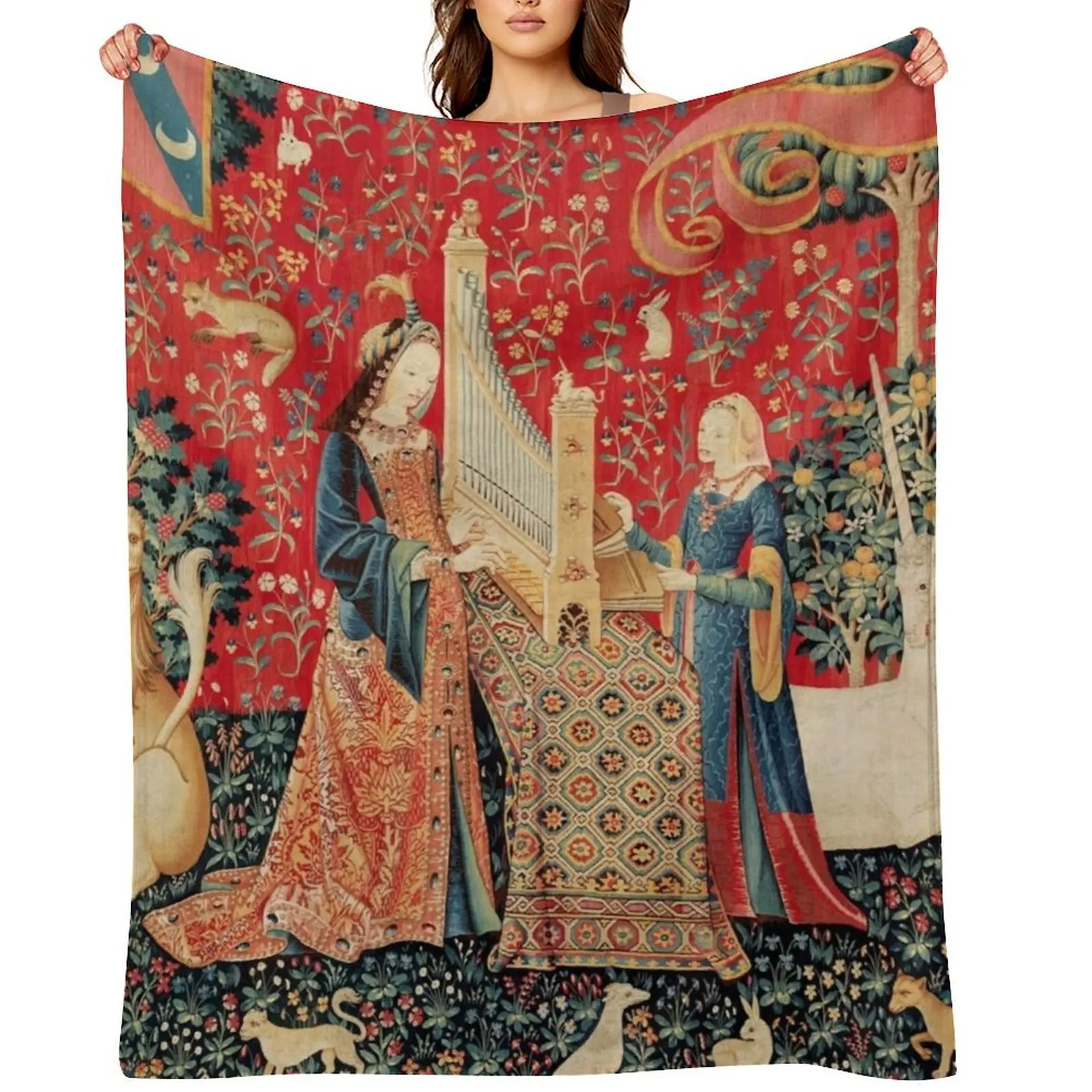 UNICORN AND LADY PLAYING ORGAN WITH ANIMALS , Hearing Throw Blanket Kid'S blankets ands sofa bed warm for winter Blankets