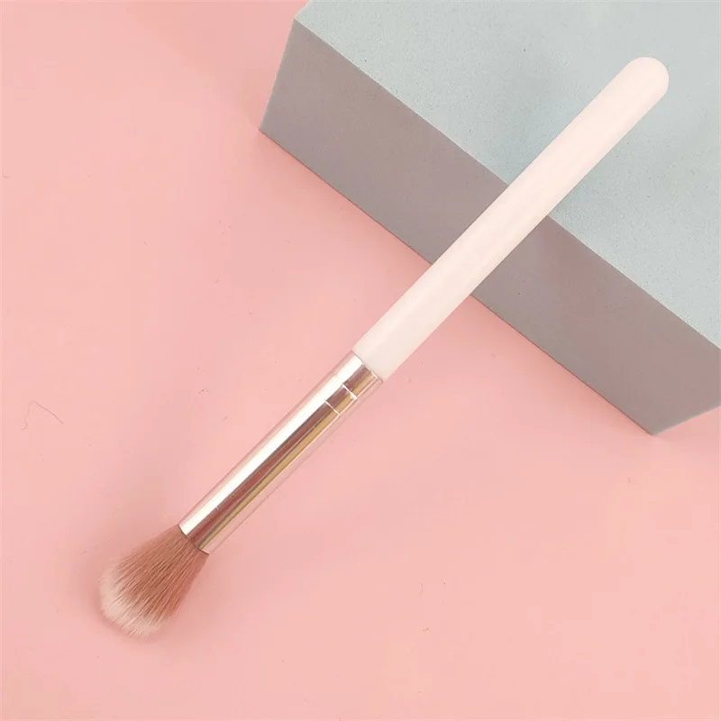 White Pink Professiona High Quality Makeup Brushes Soft Fiber Hair Foundation Brush High Light Blusher Brush Make Up Tools