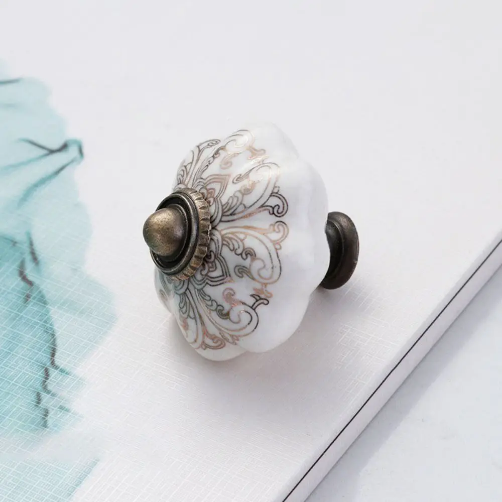 

Ceramics and Alloys Pumpkin Handle Single Hole Multiple Colors Vintage Door Handle Creative Fashion Furniture Knob Dresser