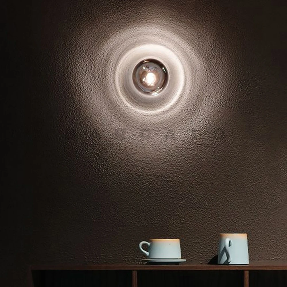 مصابيح جدارية بتصميم لافا على - مراجعة Interior Design Years وسعره