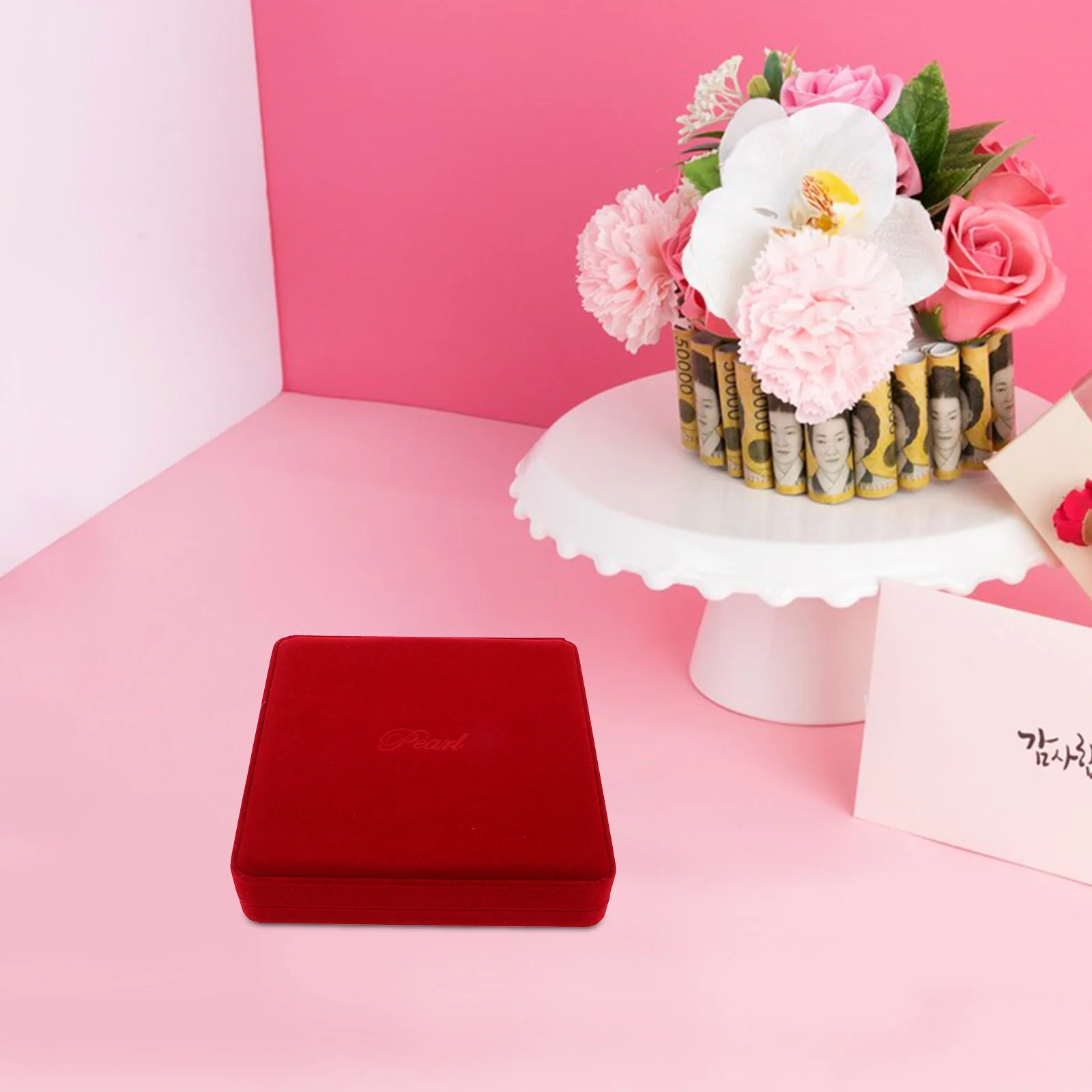 

Pearl Necklace Box Soft Jewelry Organizer Decorative Travel Necklace Storage Case Jewelry Holder Red Velvet Storage Box
