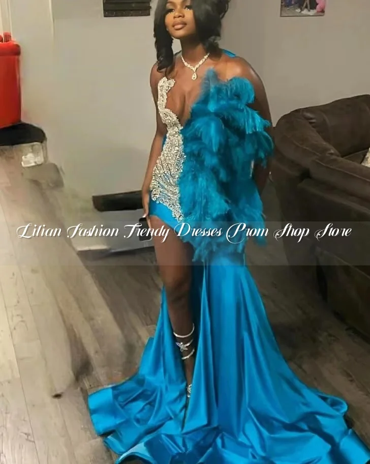 Sky Blue Short Prom Homecoming Dresses with Side Train Sparkly Luxury Diamond Crystal Feather Birthday Custom Gown Black Girl