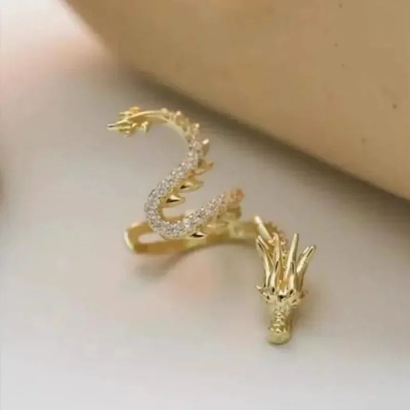 Clip de hueso de oreja de dragón de circón de cristal para hombres y mujeres, joyería de moda, Punk, Metal Irregular, sin Piercing, Y2K, regalos, 1 piezas