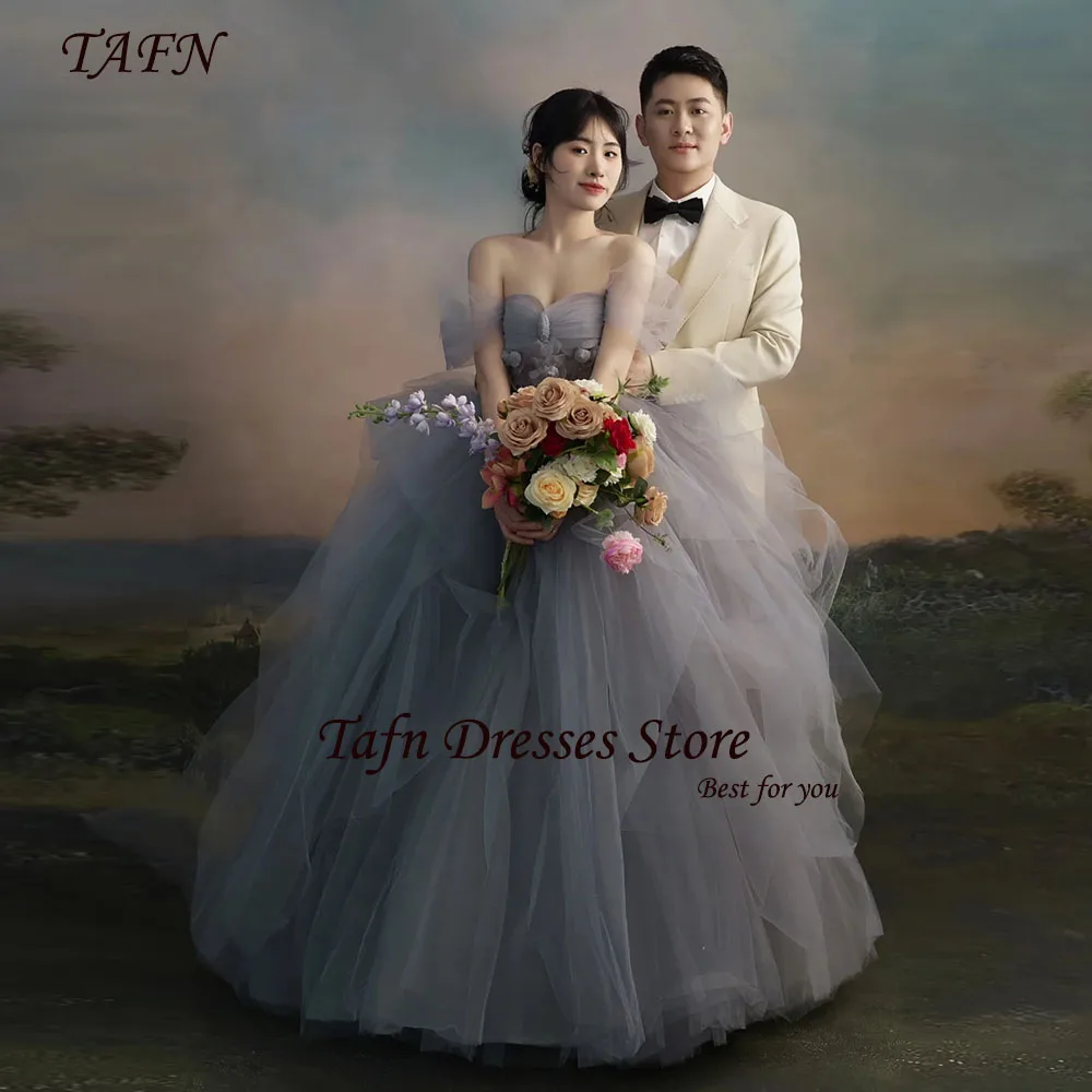 

TAFN 2025 New Colored Wedding Dresses Off the Shoulder A-line Tulle Handmade Flowers Bridal Gown Grey Purple 한국 웨딩드레스