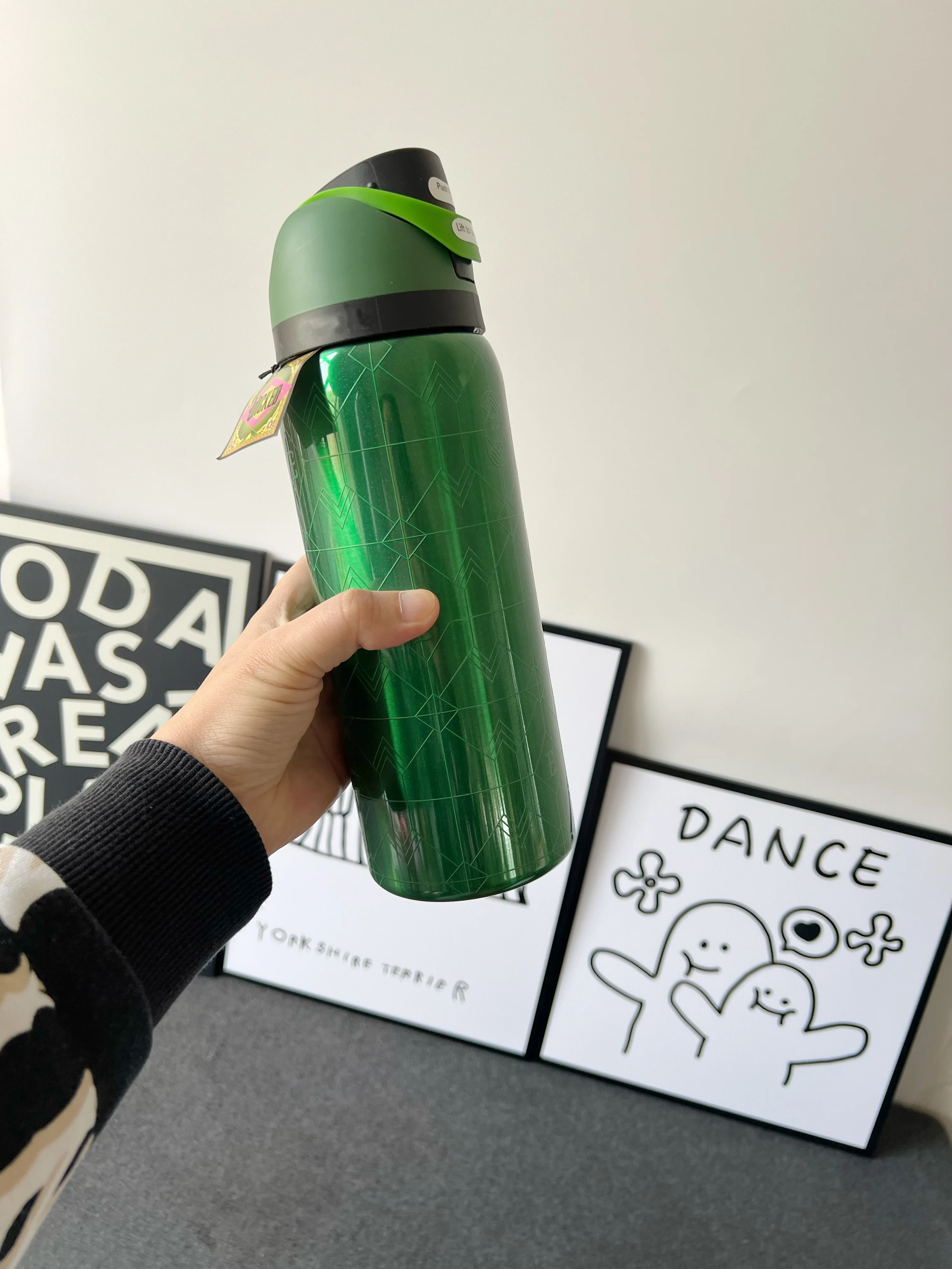 

Изолированная чашка из нержавеющей стали на 32 унции с соломинкой, спортивная бутылка для воды, офисная чашка для воды, чашка для воды нового цвета, чашка для воды зеленого цвета