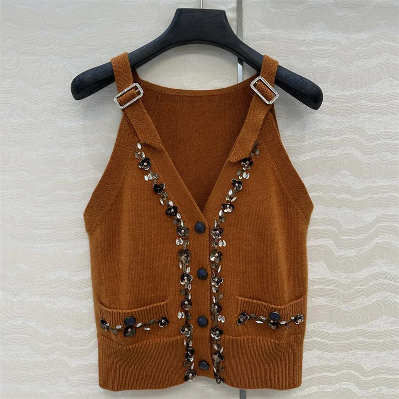 

Women's vest New elastic knitted slim fit sleeveless top for autumn 2025 Wool blend pullover Sequin flower embroidery sweater
