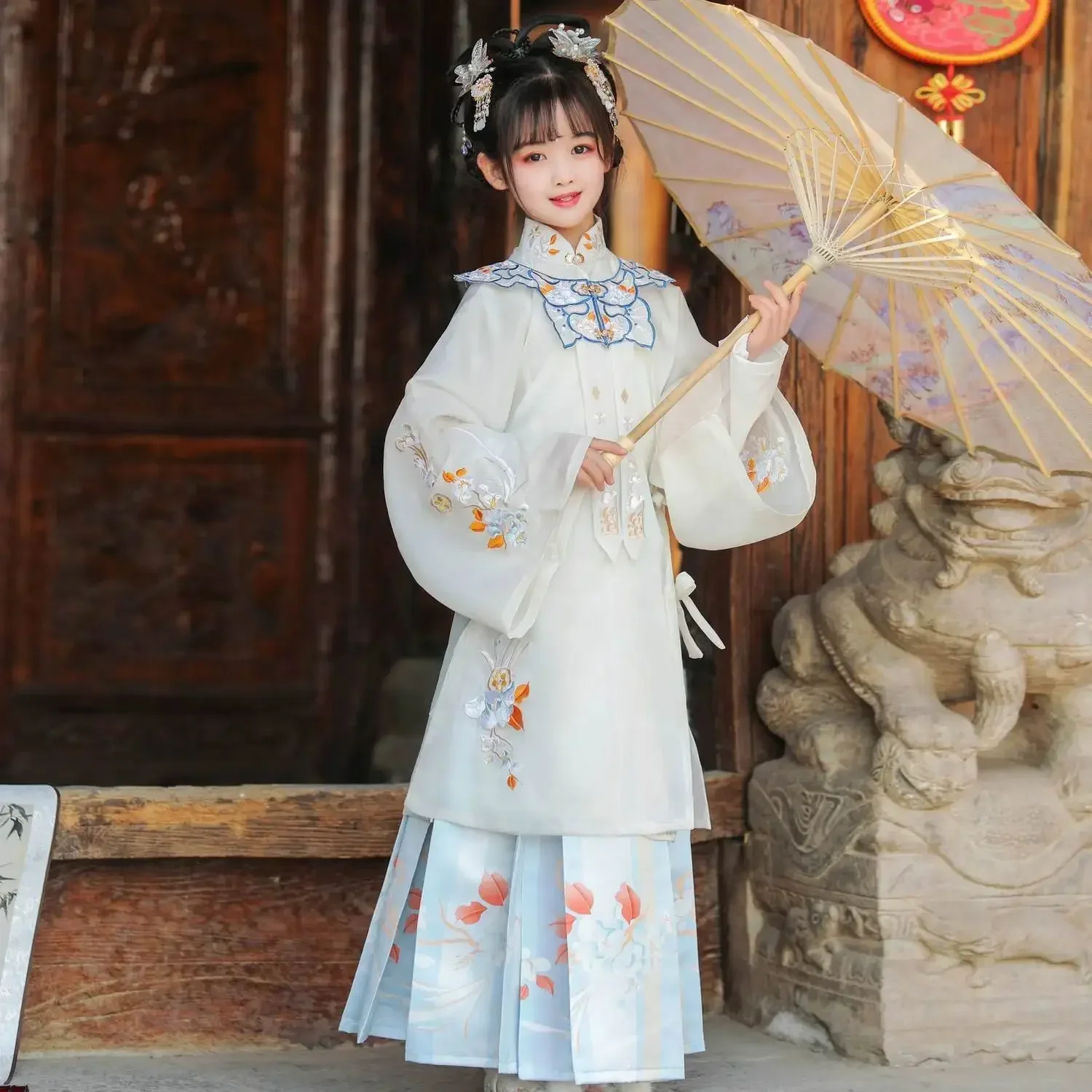 Vintage Chinese Traditional Ming Dynasty Cloud Shoulder Hanfu Girl Embroider Dress Costumes Fairy Princess Kids Perform Dresses