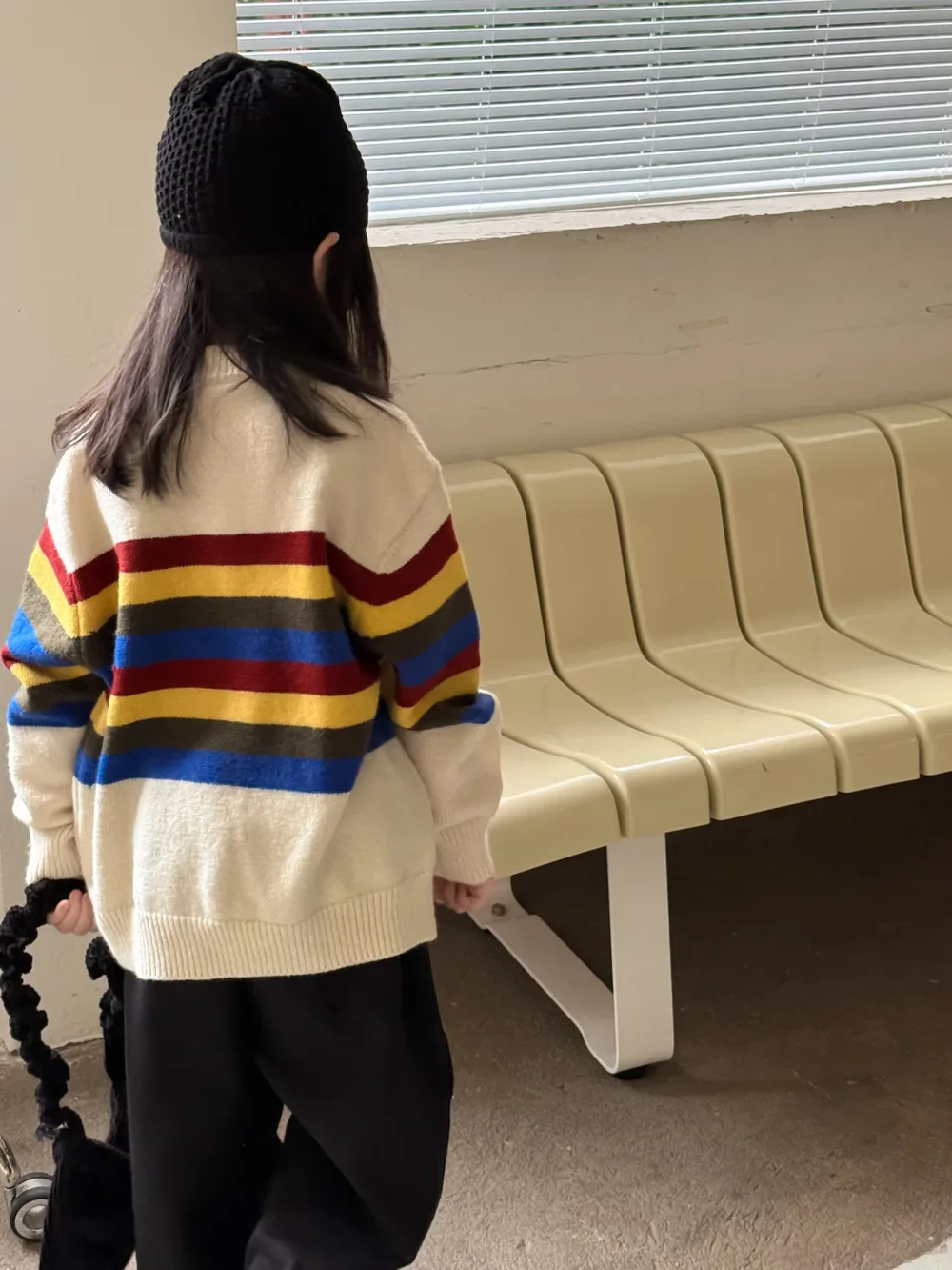 

Childrens Sweater 2025 Autumn Boys and Girls Korean Rainbow Knitted Round Neck Casual Loose Sweater
