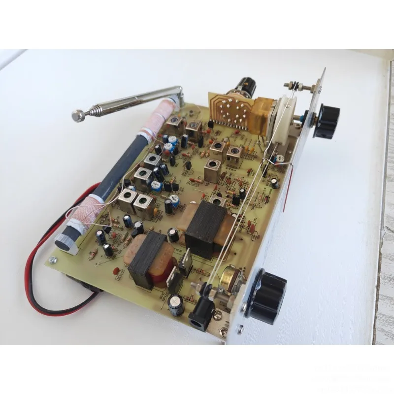 Ultra Dynamic Wide Frequency Response Three-band AM Radio Kit DIY Products