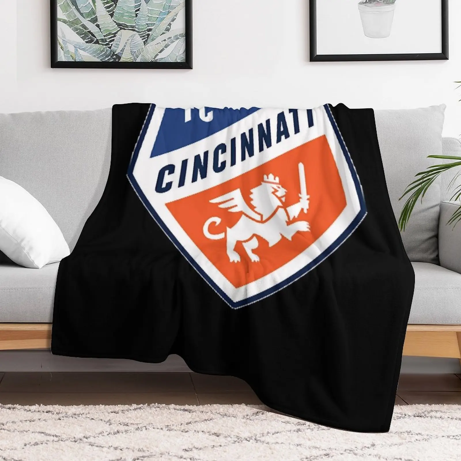 FC Cincinnati Throw Blanket